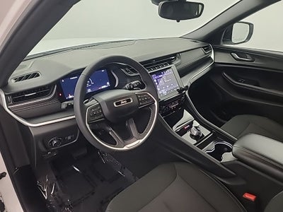 2024 Jeep Grand Cherokee Laredo X