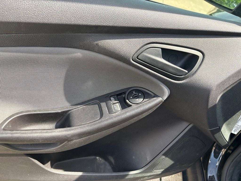2014 Ford Focus S