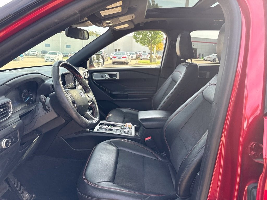 2022 Ford Explorer ST-Line