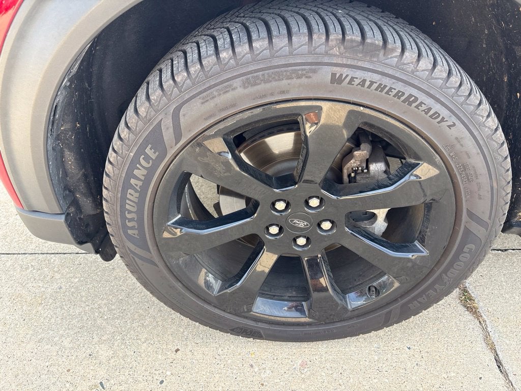 2022 Ford Explorer ST-Line