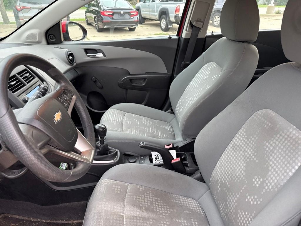 2013 Chevrolet Sonic LS