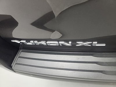 2017 GMC Yukon XL SLT