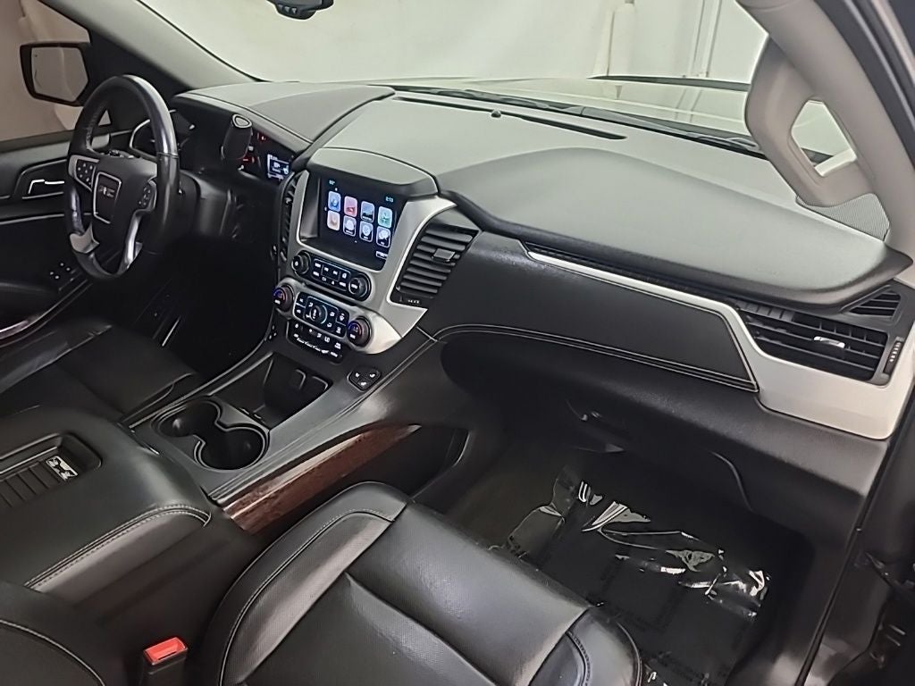 2017 GMC Yukon XL SLT