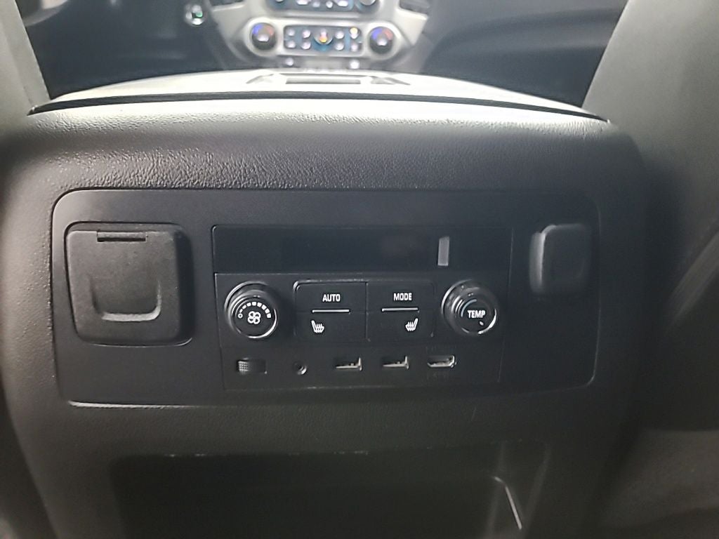 2017 GMC Yukon XL SLT