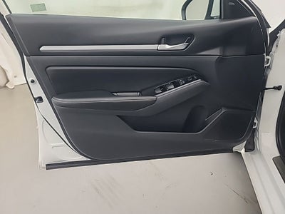2025 Nissan Altima 2.5 SL