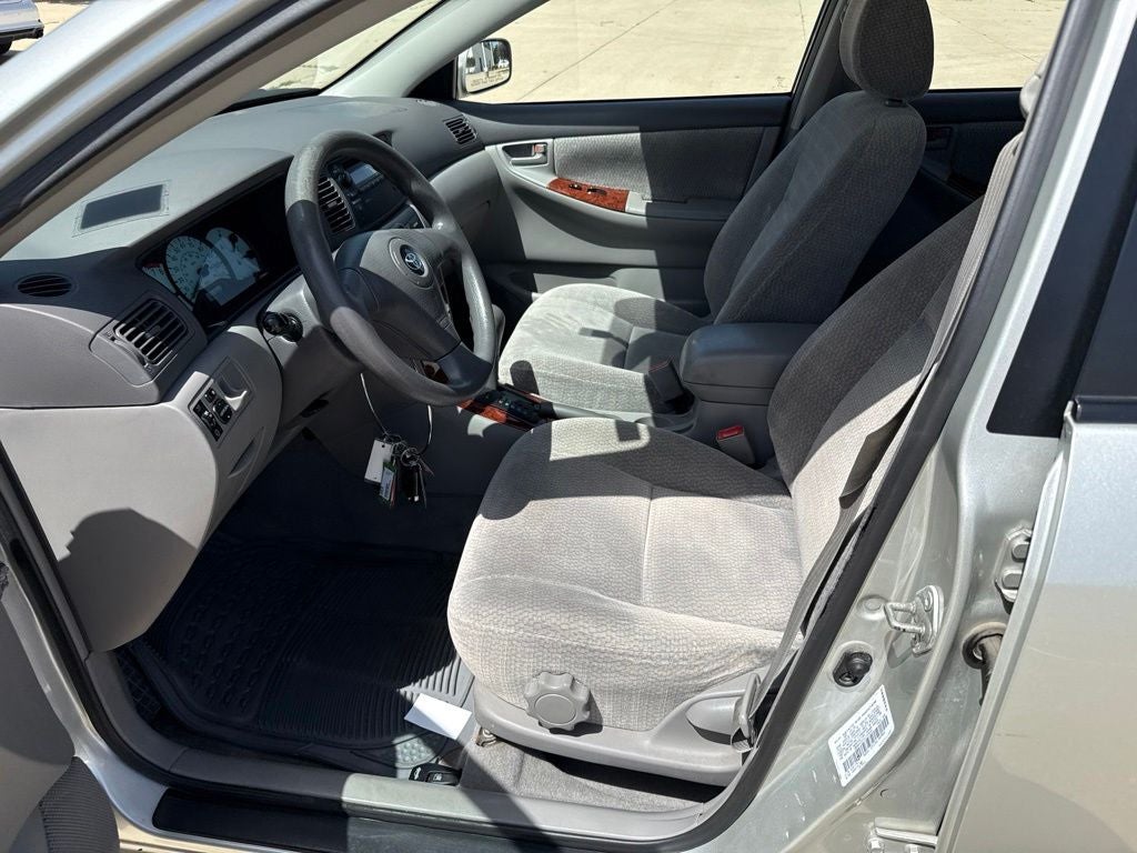 2003 Toyota Corolla LE