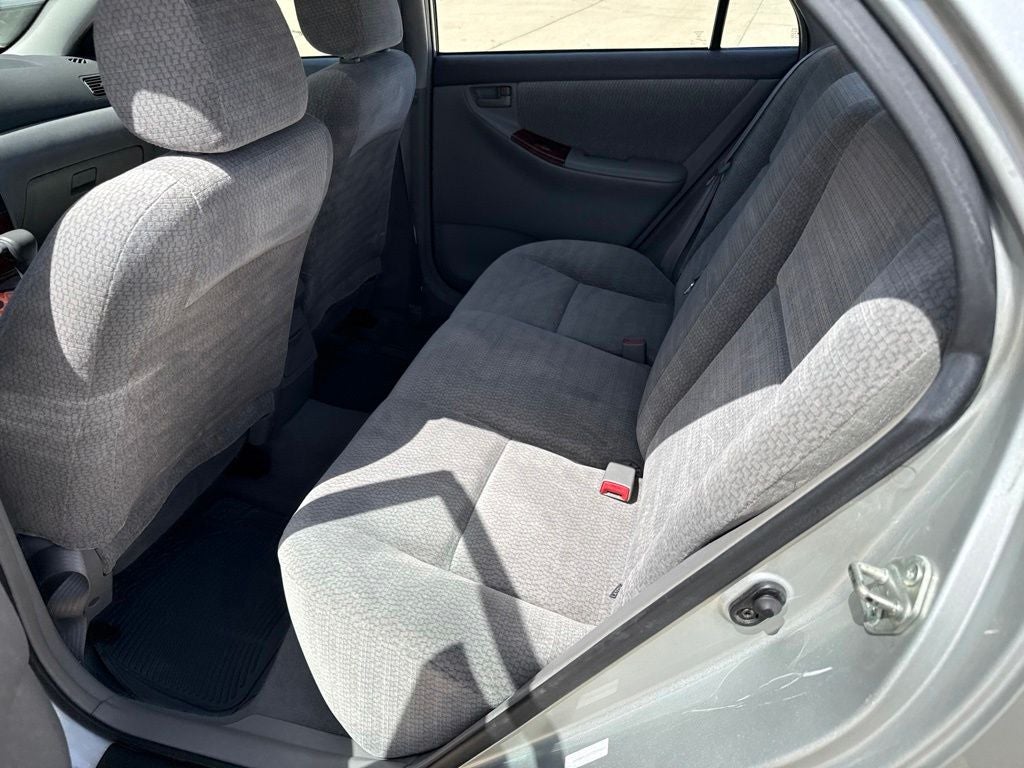 2003 Toyota Corolla LE