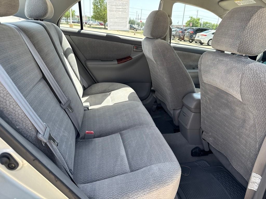 2003 Toyota Corolla LE