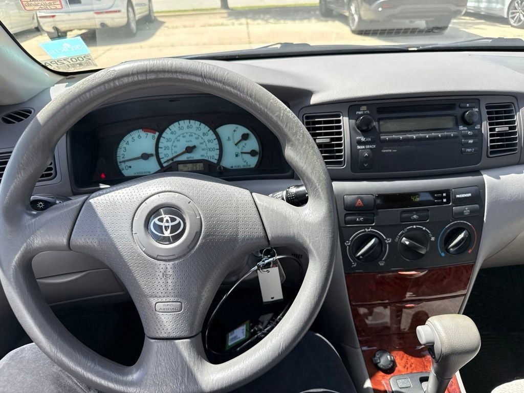 2003 Toyota Corolla LE