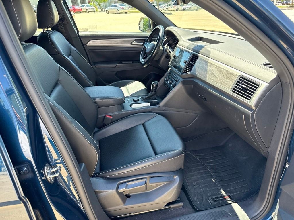 2020 Volkswagen Atlas Cross Sport 2.0T SE w/Technology 4Motion