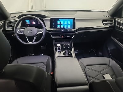 2025 Volkswagen Atlas Cross Sport 2.0T SE w/Technology