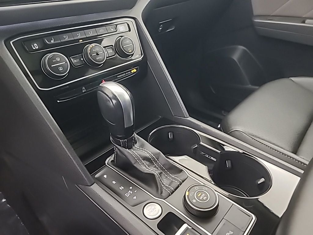 2023 Volkswagen Atlas 3.6L V6 SEL R-Line