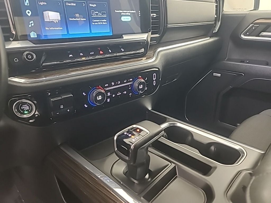 2024 Chevrolet Silverado RST