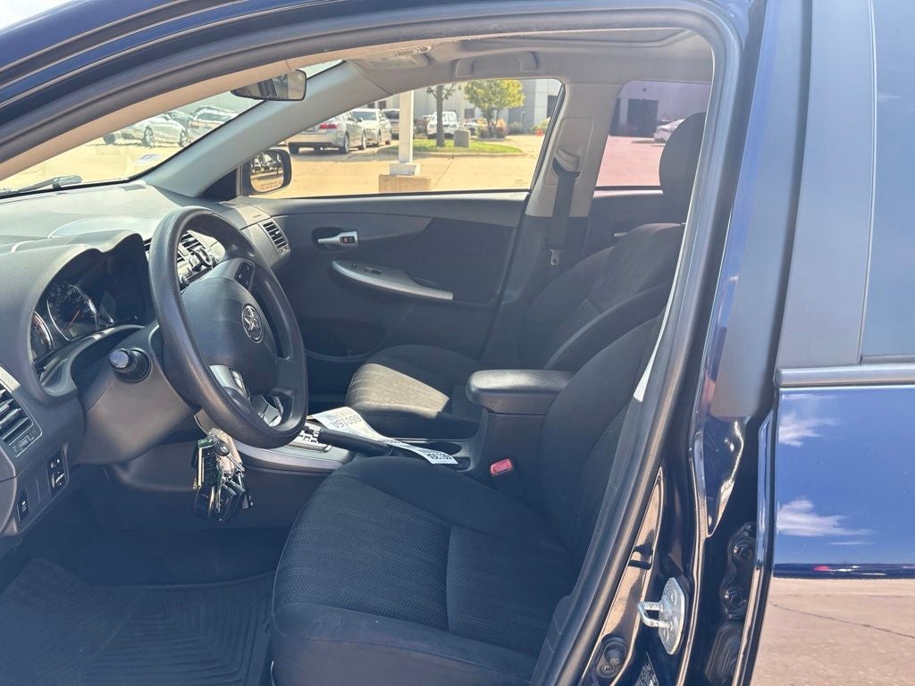 2011 Toyota COROLLA S
