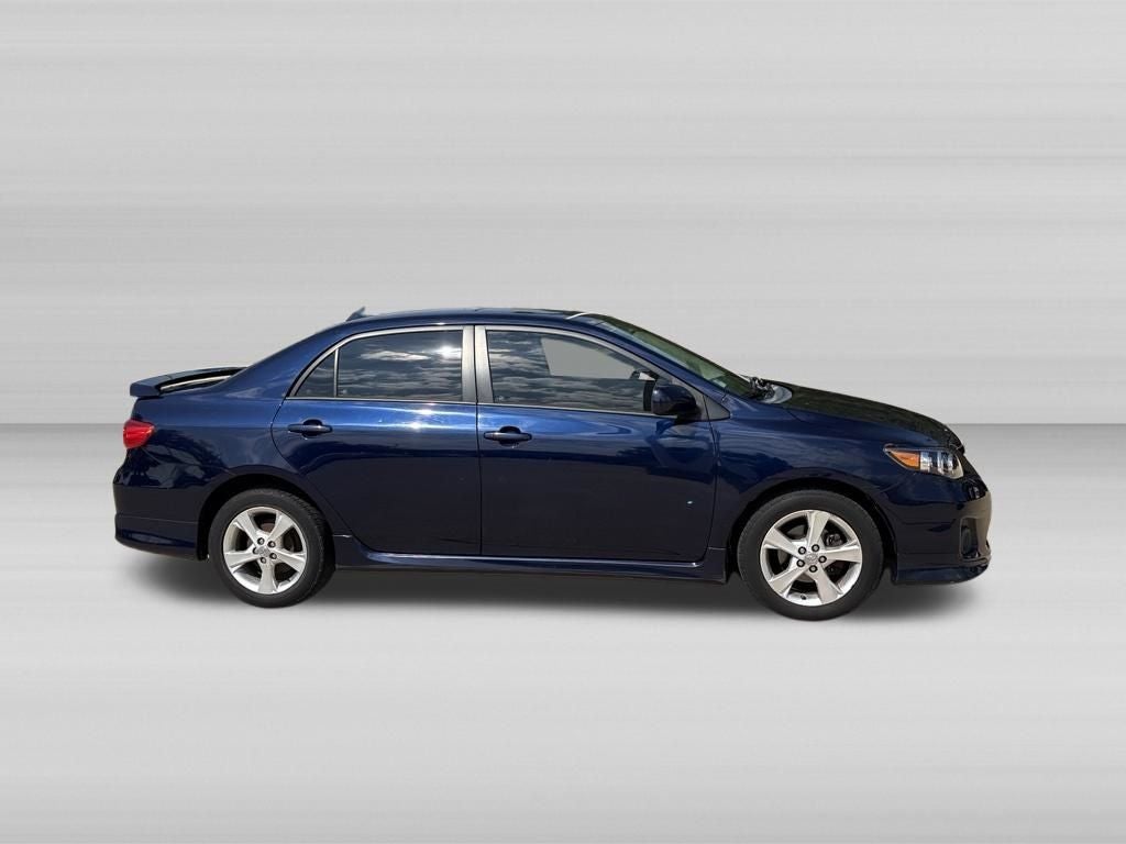 2011 Toyota COROLLA S