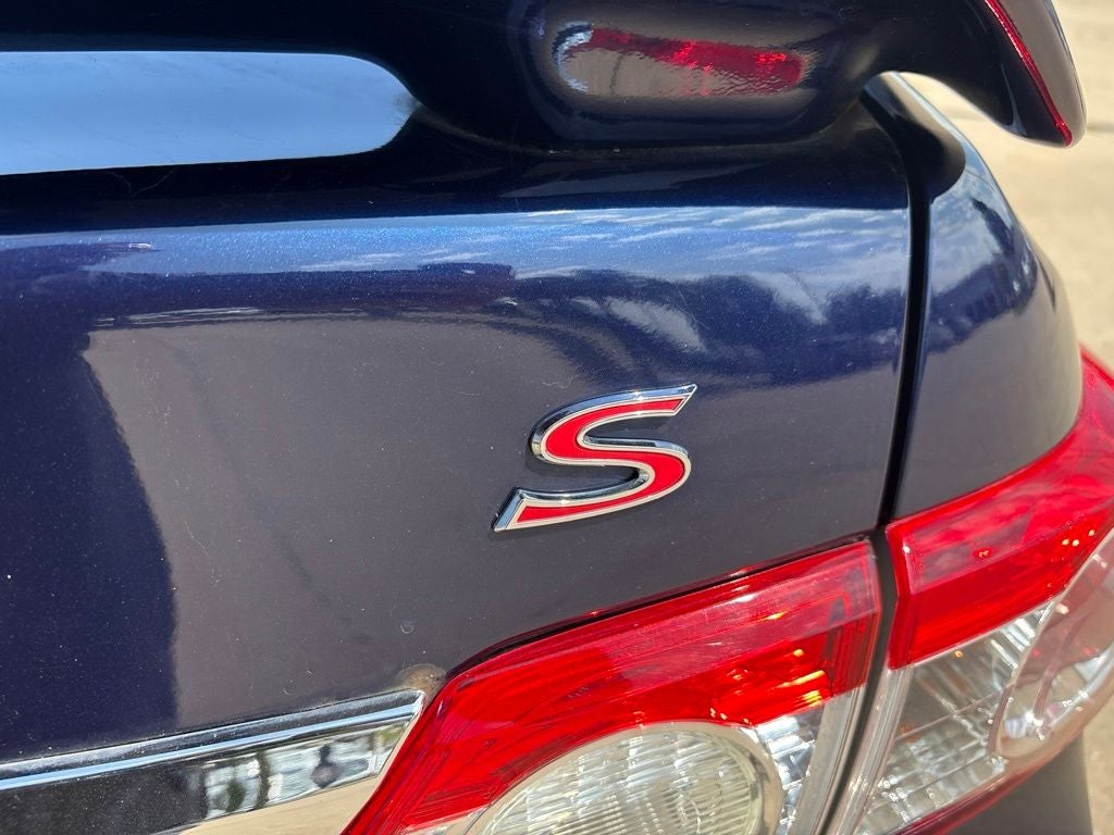 2011 Toyota COROLLA S