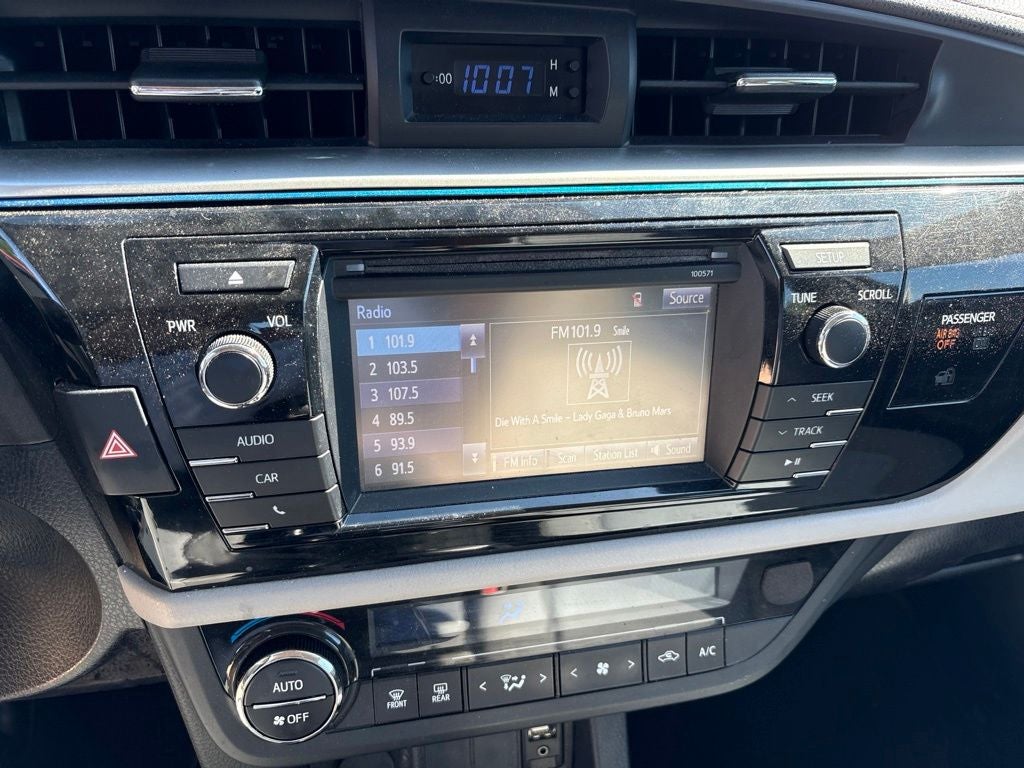 2016 Toyota Corolla LE