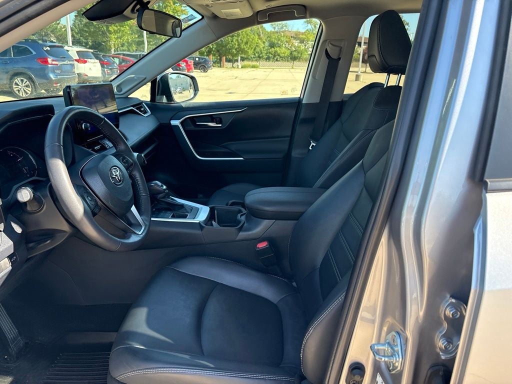 2023 Toyota RAV4 XLE Premium