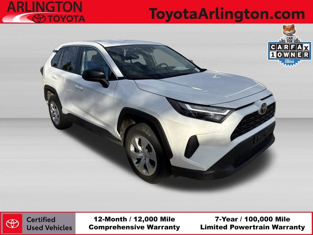 2025 Toyota RAV4 LE