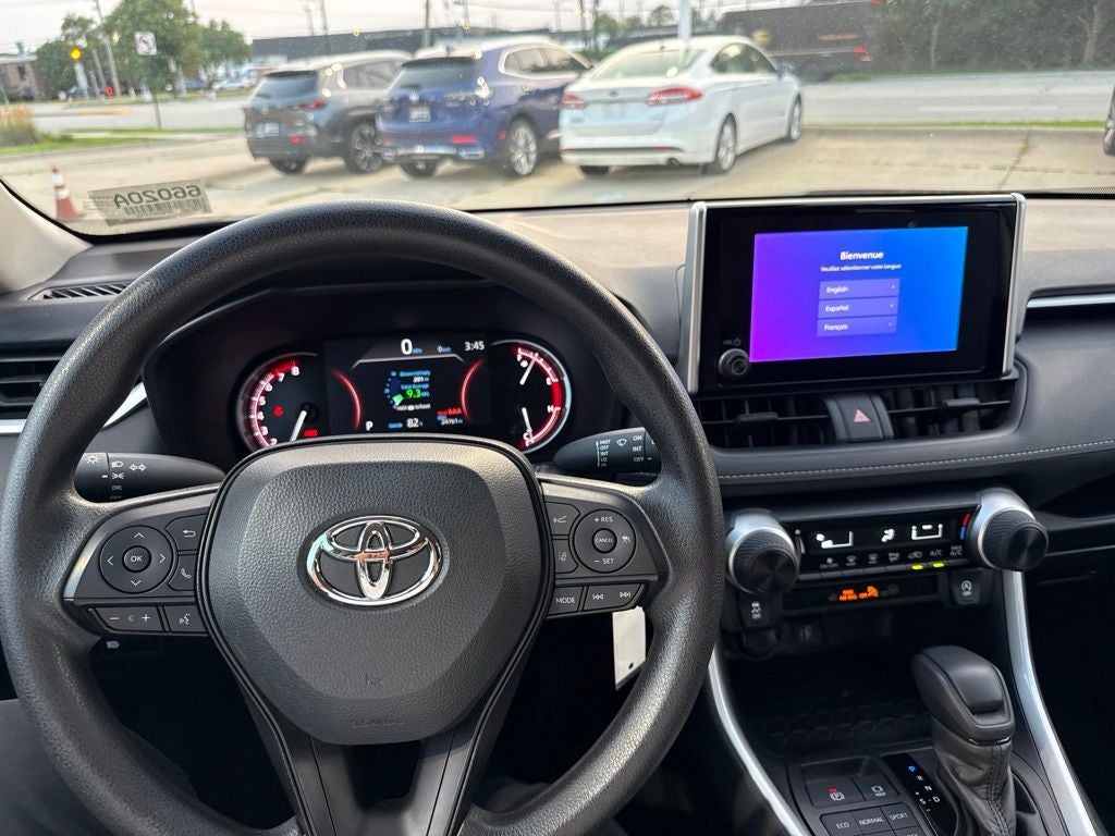 2023 Toyota RAV4 LE