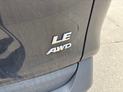 2021 Toyota RAV4 LE