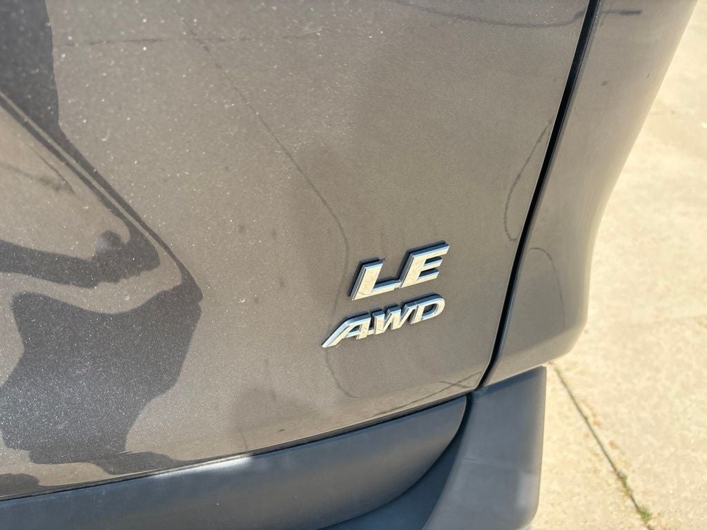 2025 Toyota RAV4 LE