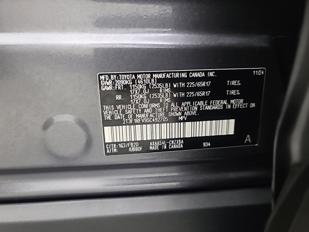 2025 Toyota RAV4 LE