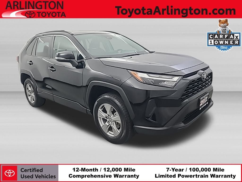 2025 Toyota RAV4 XLE