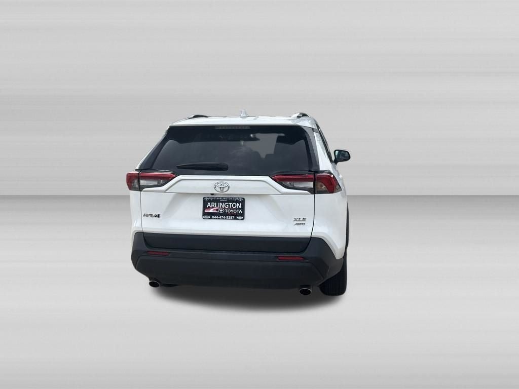 2025 Toyota RAV4 XLE