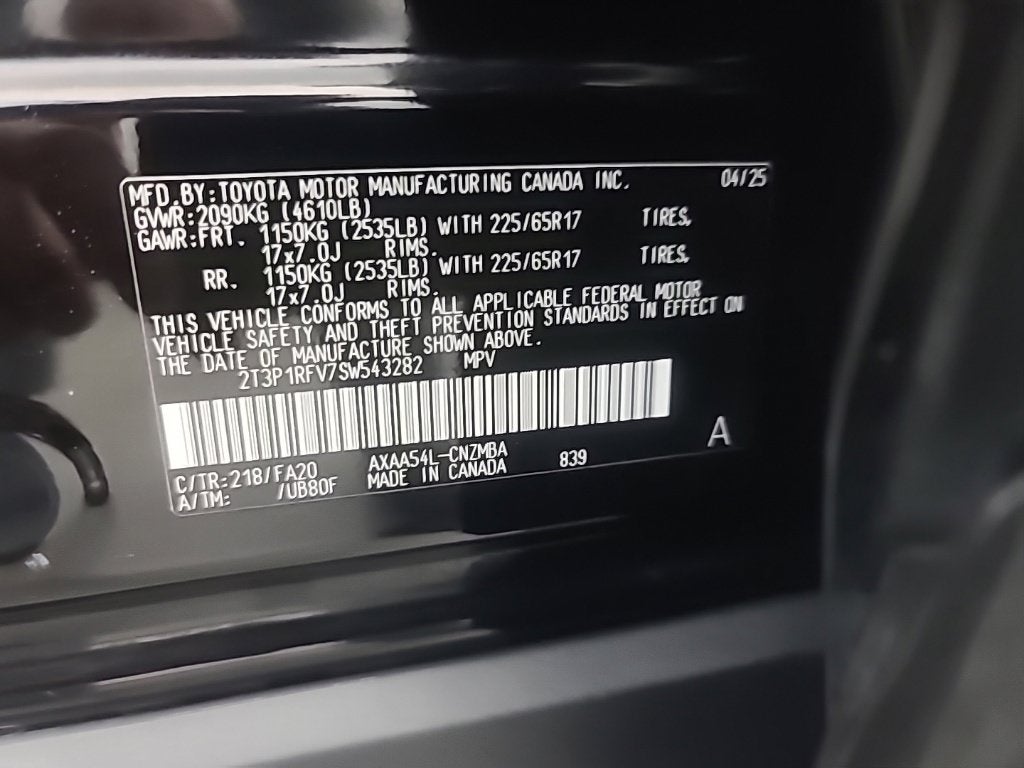 2025 Toyota RAV4 XLE