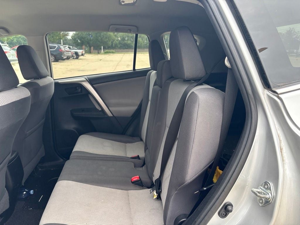 2014 Toyota RAV4 LE