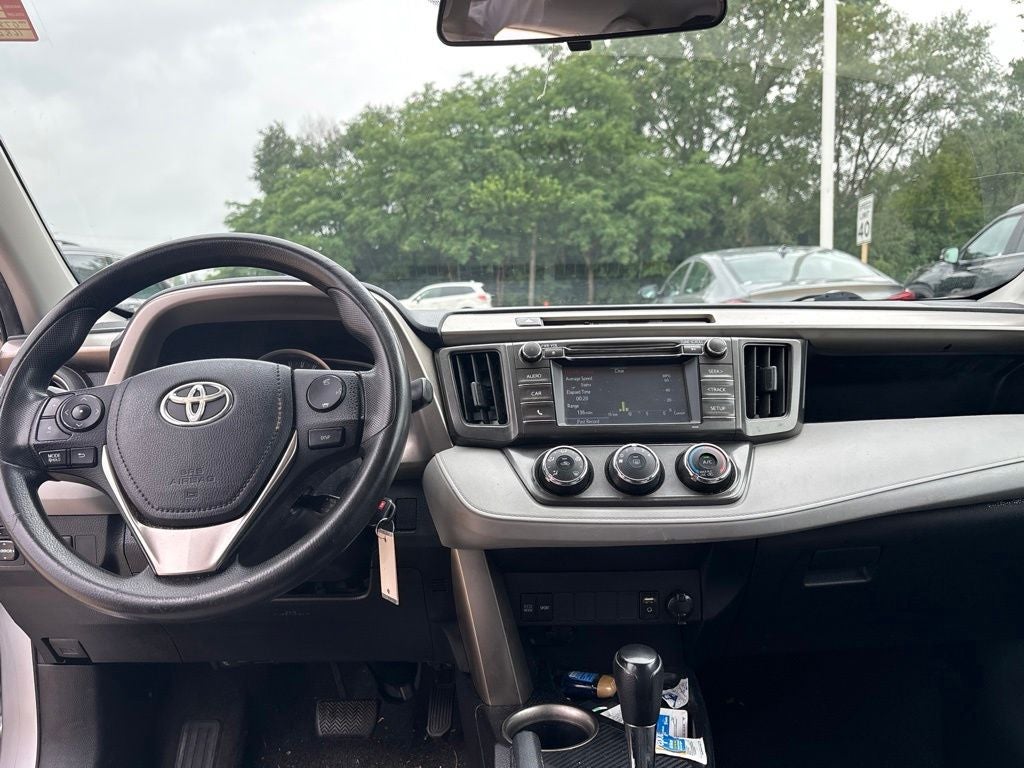 2014 Toyota RAV4 LE