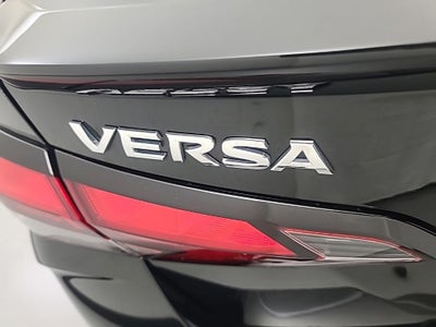 2024 Nissan Versa 1.6 SR