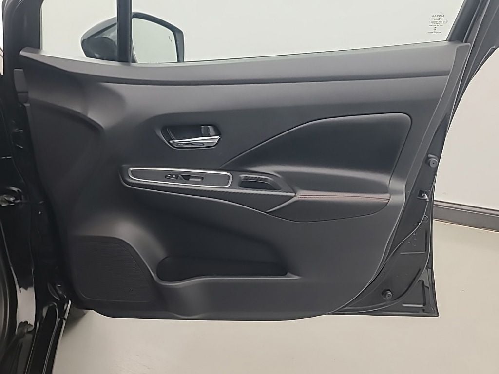 2024 Nissan Versa 1.6 SR