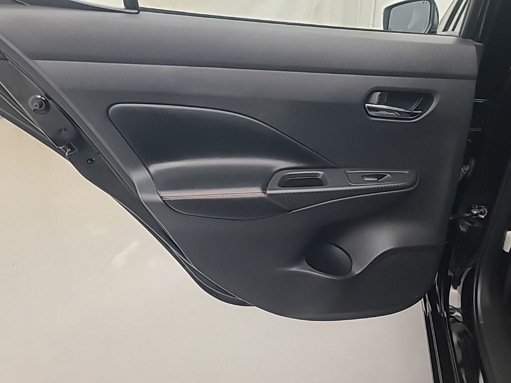 2024 Nissan Versa 1.6 SR