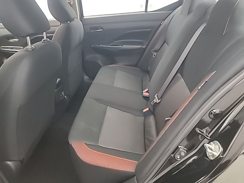 2024 Nissan Versa 1.6 SR