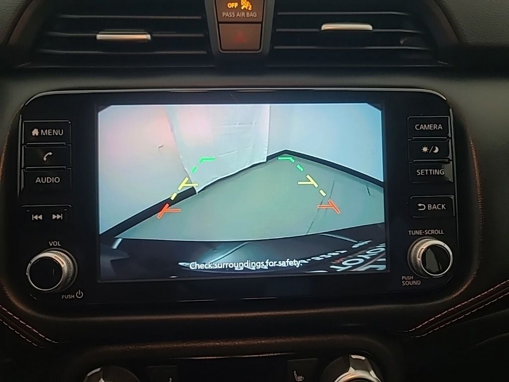 2024 Nissan Versa 1.6 SR