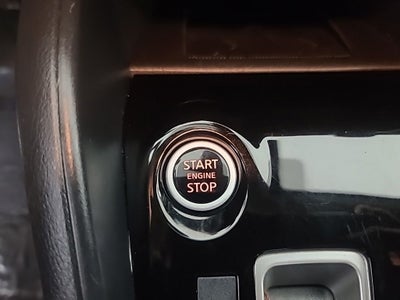 2024 Nissan Versa 1.6 SR