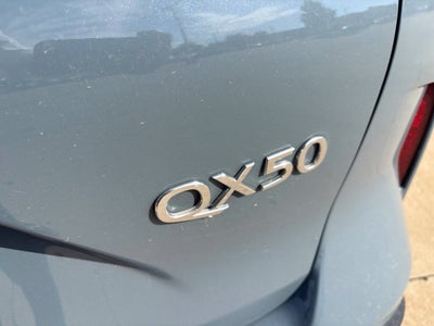 2022 INFINITI QX50 LUXE