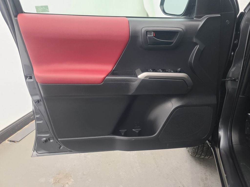 2023 Toyota TACOMA SR5 SR5 V6