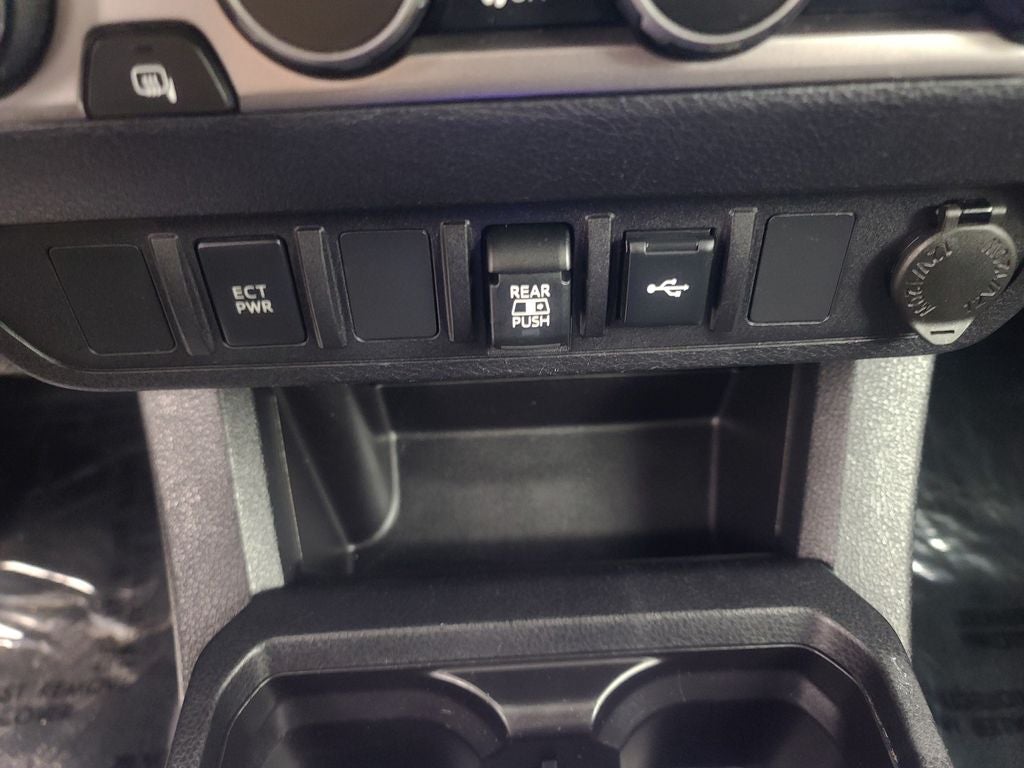 2023 Toyota TACOMA SR5 SR5 V6