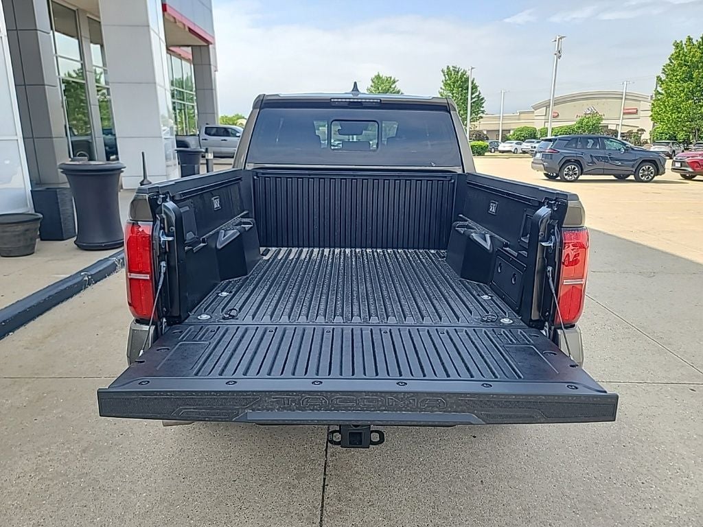 2026 Toyota Tacoma i-FORCE MAX TRD Sport i-FORCE MAX