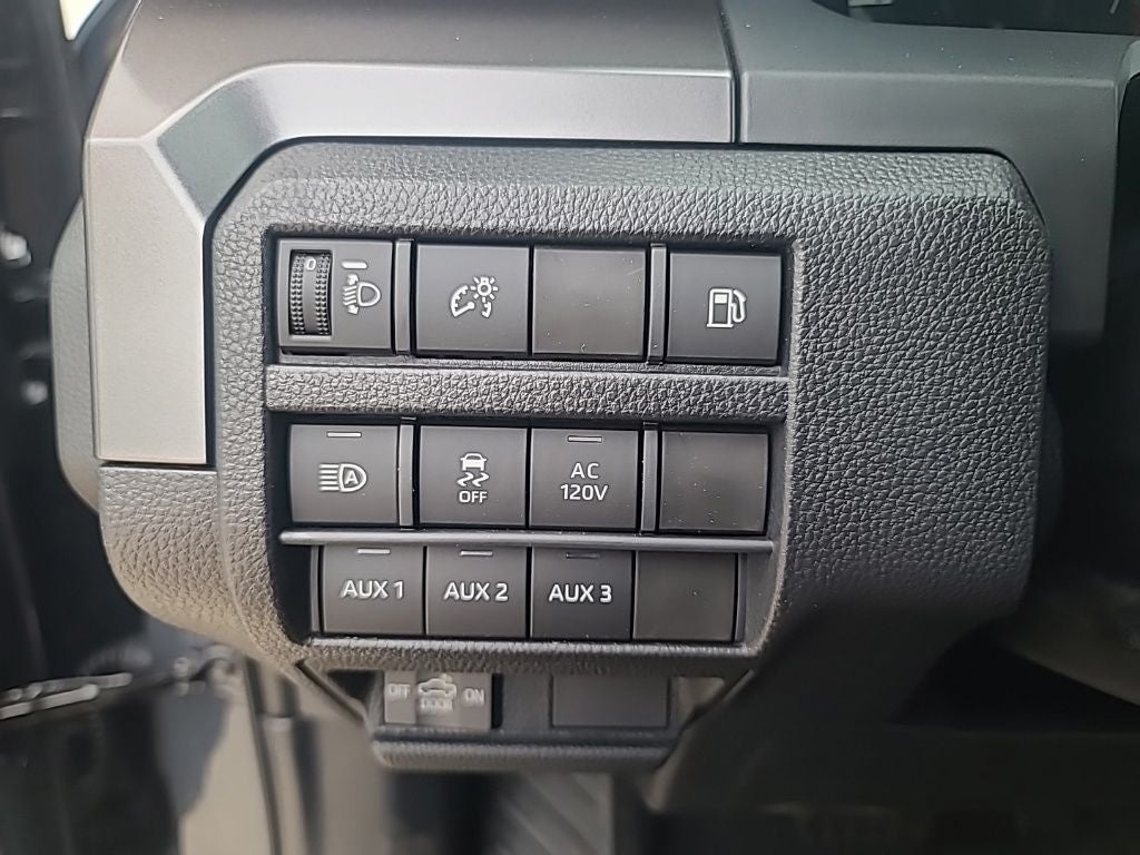2026 Toyota Tacoma i-FORCE MAX TRD Off-Road i-FORCE MAX