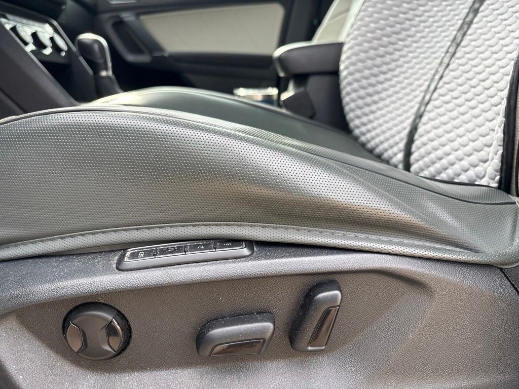 2018 Volkswagen Tiguan 2.0T SEL Premium