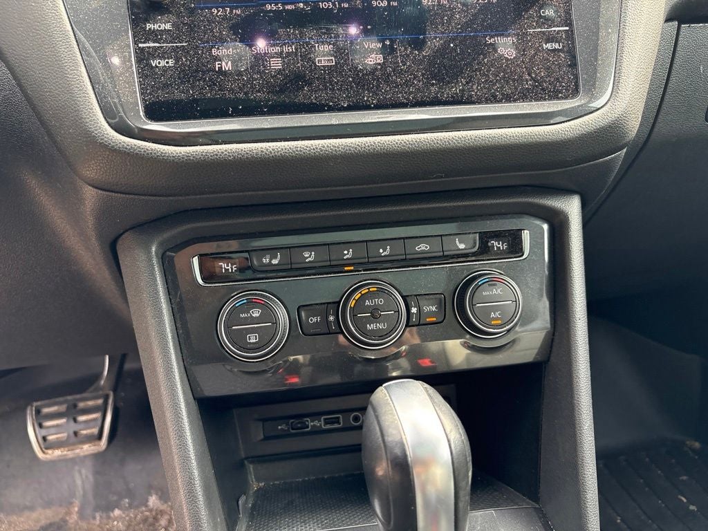 2018 Volkswagen Tiguan 2.0T SEL Premium