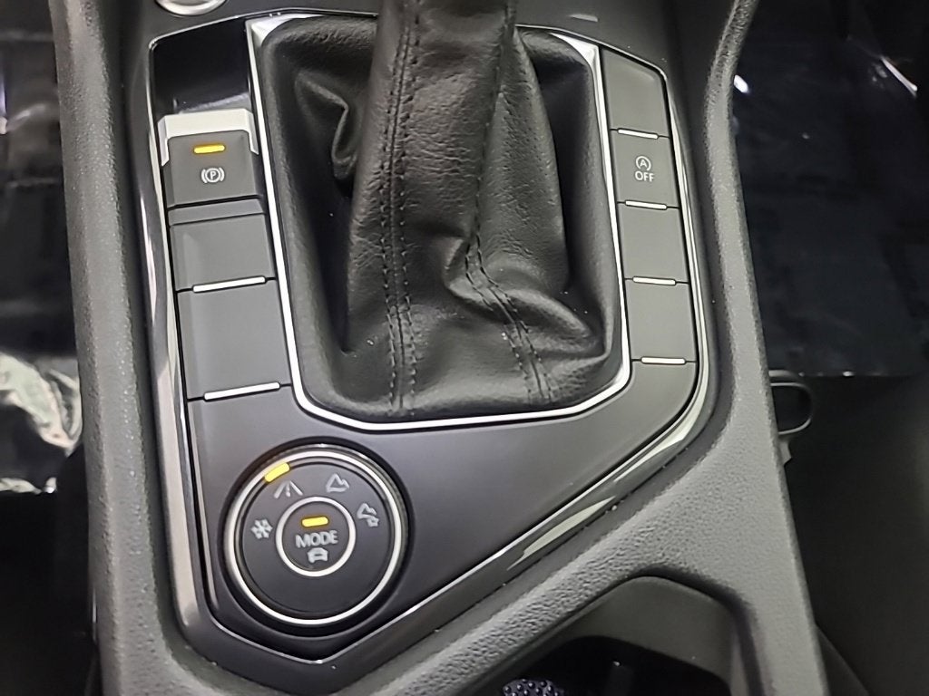 2024 Volkswagen Tiguan 2.0T Wolfsburg Edition