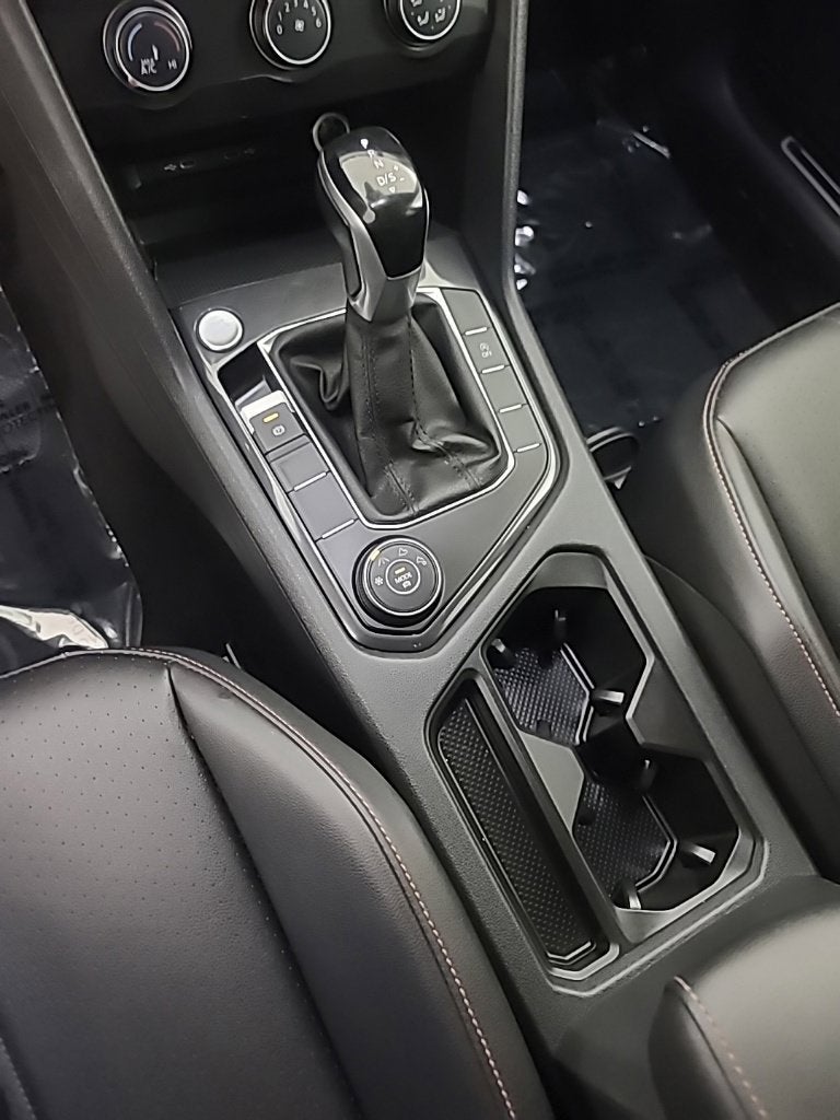 2024 Volkswagen Tiguan 2.0T Wolfsburg Edition