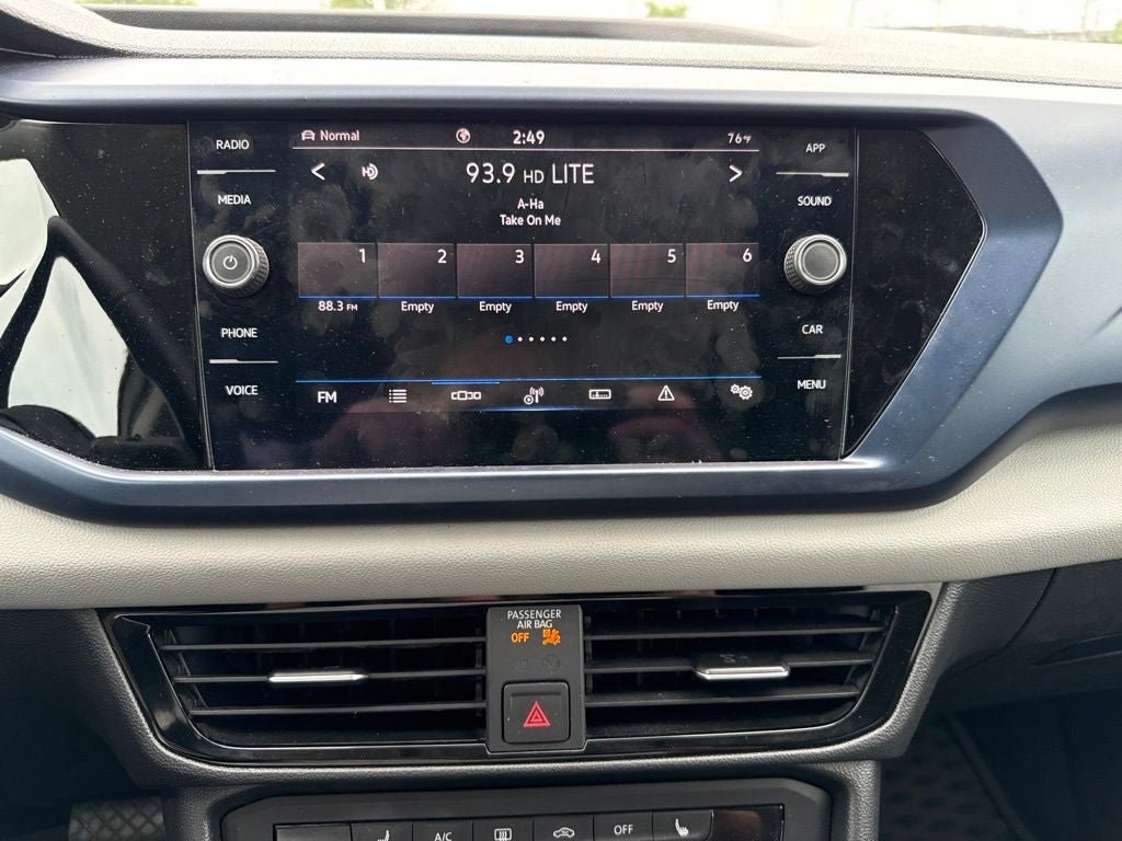 2022 Volkswagen Taos 1.5T SE