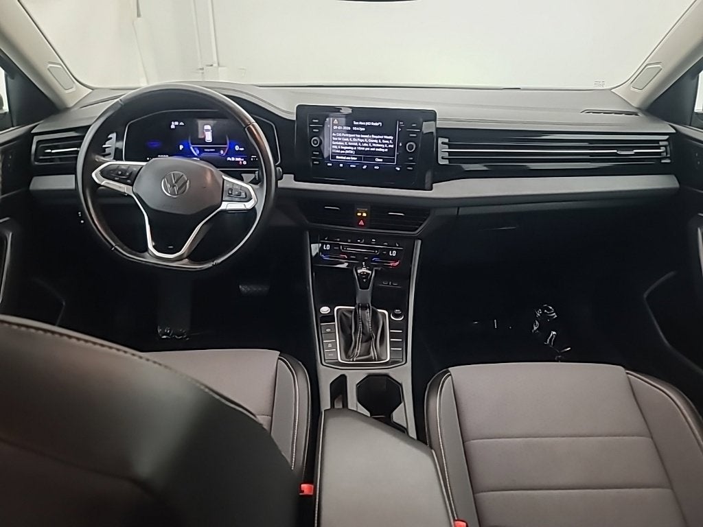 2025 Volkswagen Jetta 1.5T SE