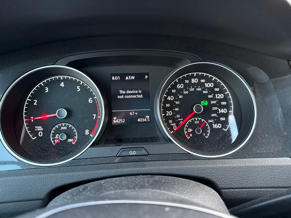 2018 Volkswagen Golf SportWagen SE
